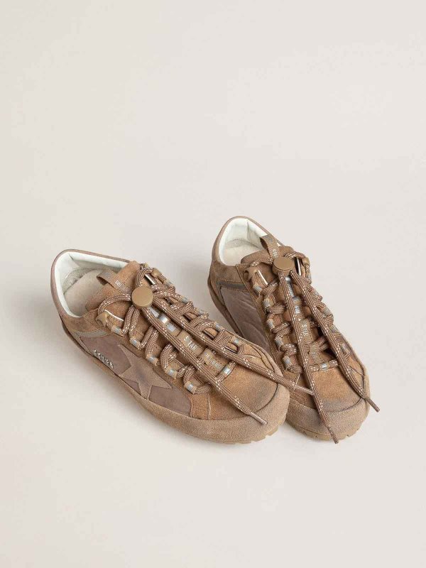 GOLDEN GOOSE: Chaussures de sport online - Baskets - Camel