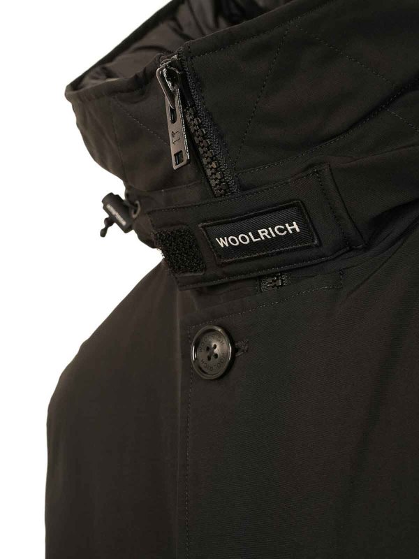 WOOLRICH: Parkas online - Parka - Noir