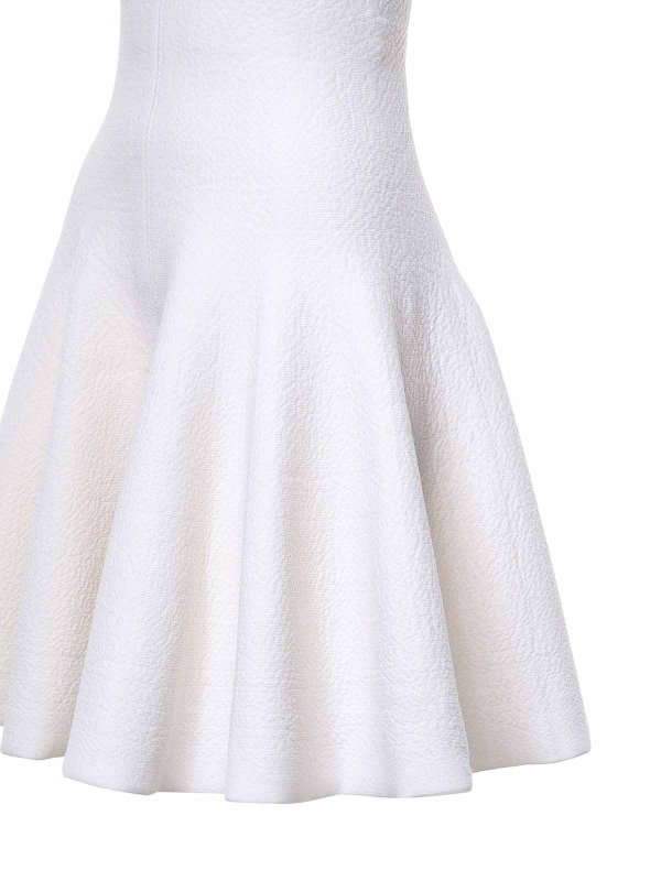 The Best Shops Alaïa: ベルボトムジーンズ - フレアジーンズ - 白