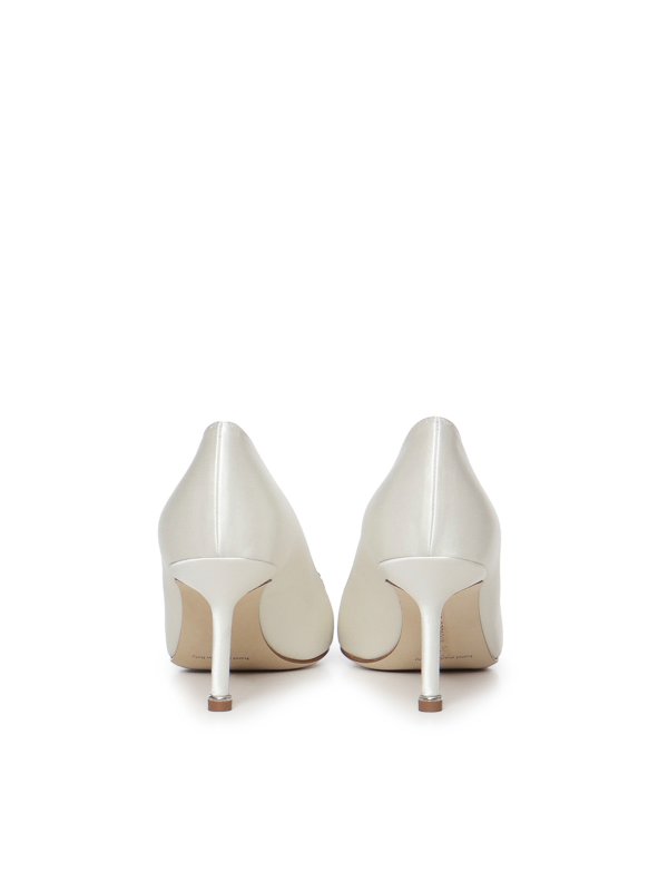 MANOLO BLAHNIK: Pumps online - Pumps - Creme