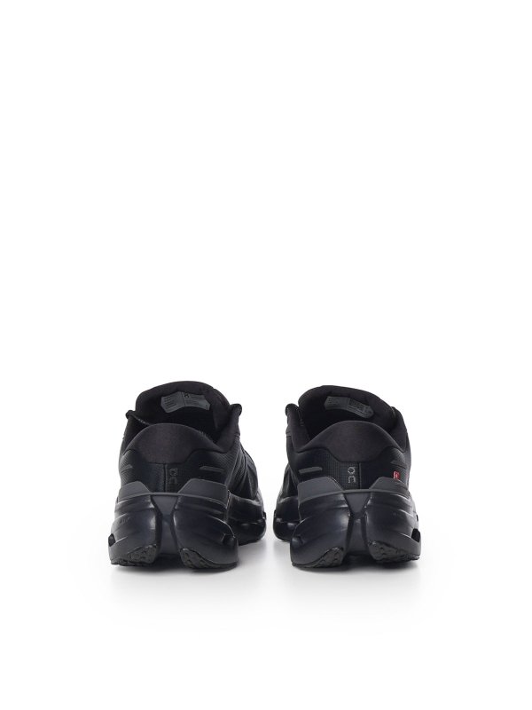 スニーカー - 黒 shop online: ON RUNNING