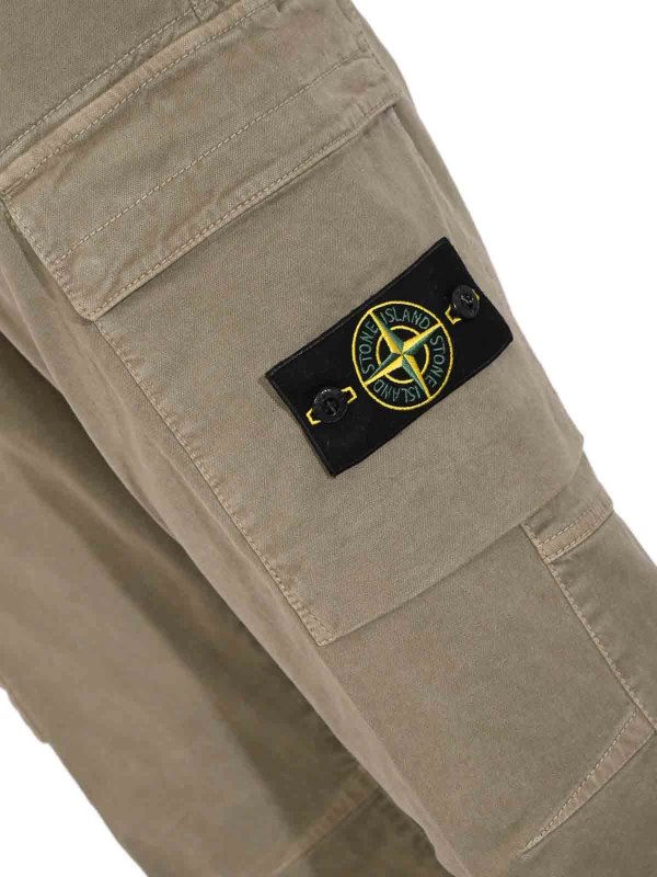 The Best Shops STONE ISLAND: カジュアルトラウザー - カジュアルパンツ - 緑