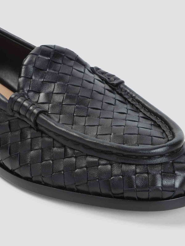 ローファー - 黒 shop online: BOTTEGA VENETA