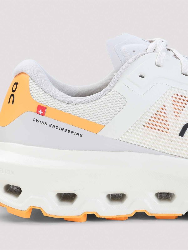 Baskets - Blanc shop online: ON RUNNING