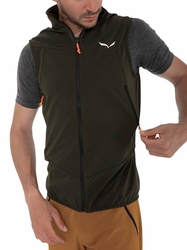 The Best Shops SALEWA: Westen - Weste - Grün