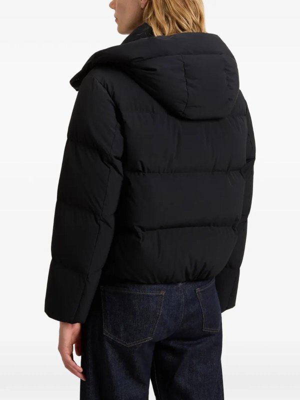 The Best Shops WOOLRICH: カジュアルジャケット - カジュアルジャケット - 黒