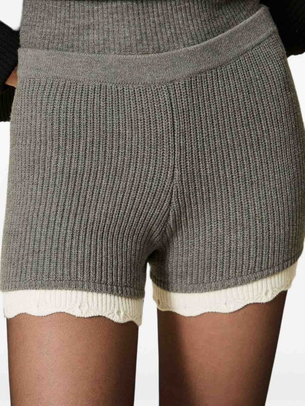 The Best Shops TWINSET: Shorts - Shorts - Gris