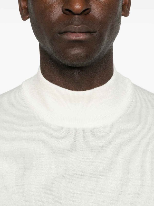 TAGLIATORE: クルーネック online - クルーネック - 白