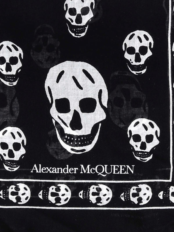 ALEXANDER MCQUEEN: scarves online - Skull printed scarf