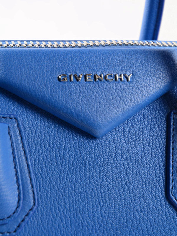 Antigona small bag shop online: GIVENCHY