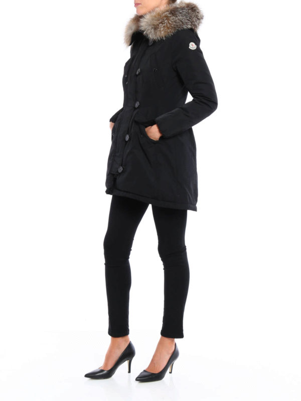 Aredhel padded coat shop online: MONCLER