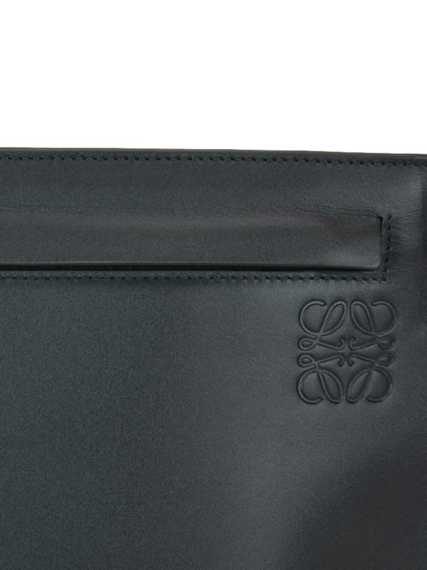 Clutch - Schwarz shop online: LOEWE