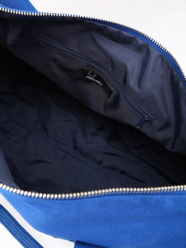 Bolsa Deportiva - Azul shop online: FRED PERRY