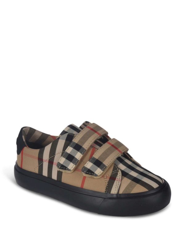 BURBERRY: Chaussures de sport online - Baskets - Beige