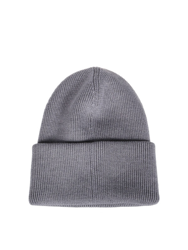 Canada Goose: beanies online - Logo patch wool beanie