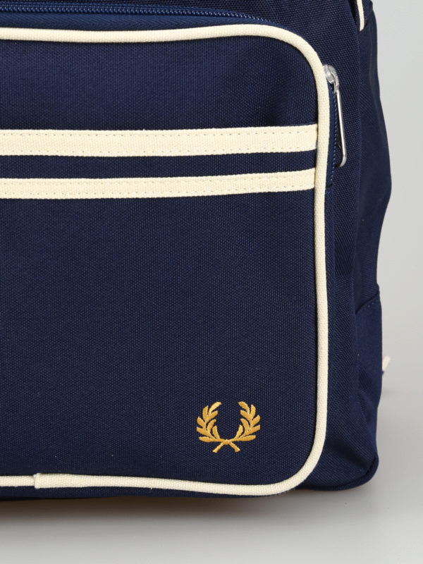 Rucksack - Dunkelblau shop online: FRED PERRY