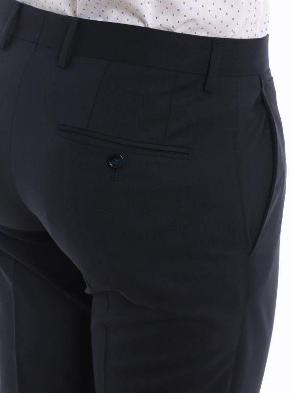 iKRIX DOLCE & GABBANA: Virgin wool dark blue formal suit