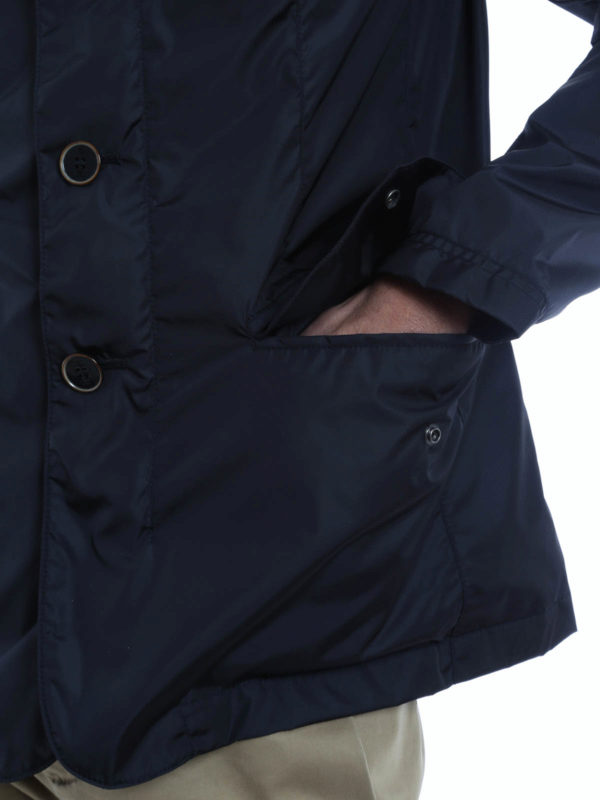 iKRIX FAY: Ultralight nylon jacket