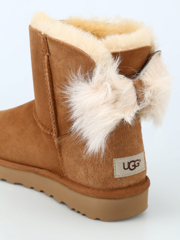 Fluff bow clearance mini classic boot