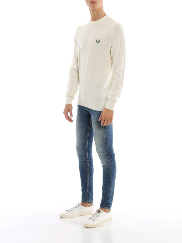 FRED PERRY: Strickpullover mit Rundhalsausschnitt online - Rundhalspullover - Weiß