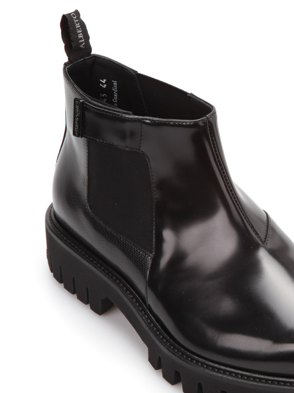 GUBI buy online Clayton shoes