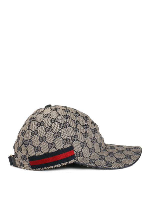 GUCCI: Chapeaux - GG supreme baseball hat
