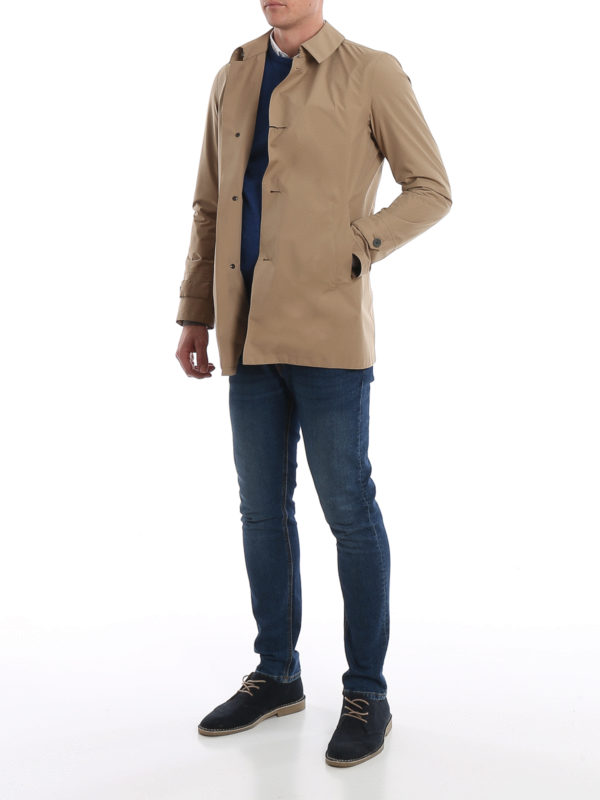 HERNO: Manteaux courts online - Manteau Court - Laminar-Gore-Tex®