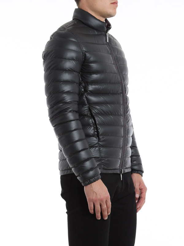 Armani collezioni hotsell down jacket