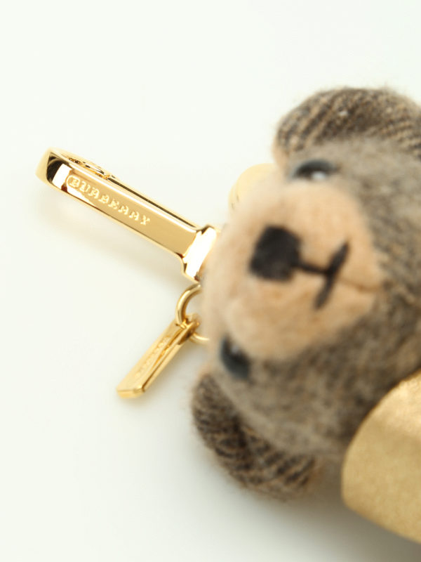 iKRIX BURBERRY: key holders - Thomas with backpack key holder