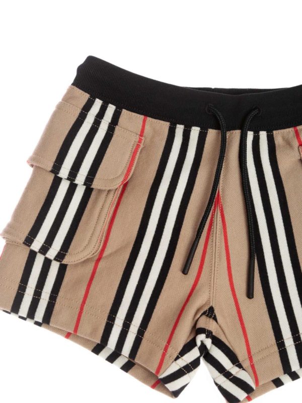 iKRIX BURBERRY: Pantalones Cortos - Shorts - Beis
