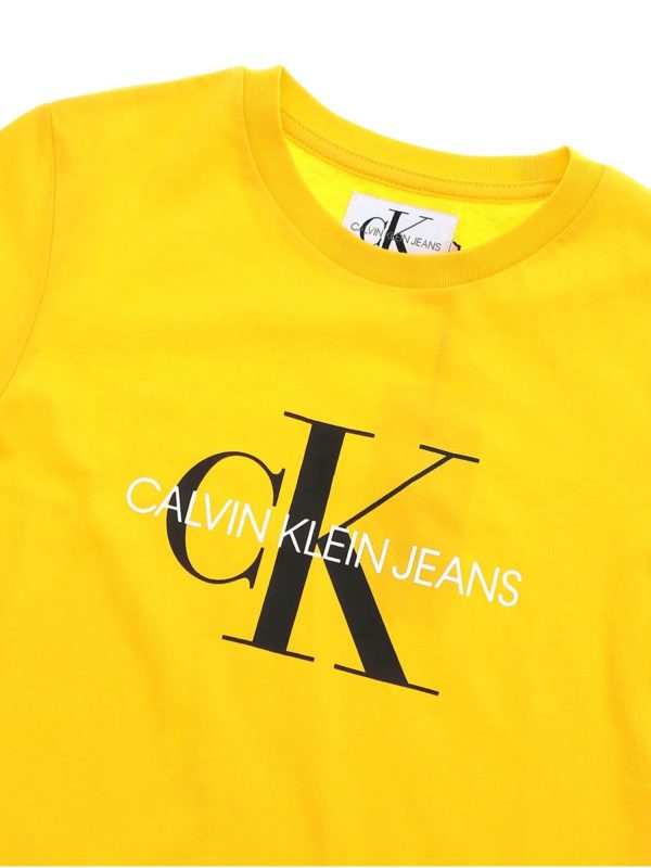iKRIX CALVIN KLEIN JEANS: t-shirts - Yellow t-shirt with CK print