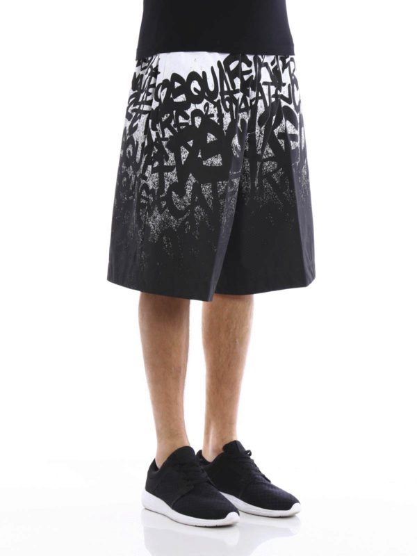 iKRIX DSQUARED2: Trousers Shorts - Graffiti print bermuda
