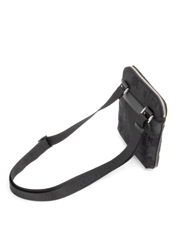 iKRIX EMPORIO ARMANI: ショルダーバッグ - ショルダーバッグ - 黒