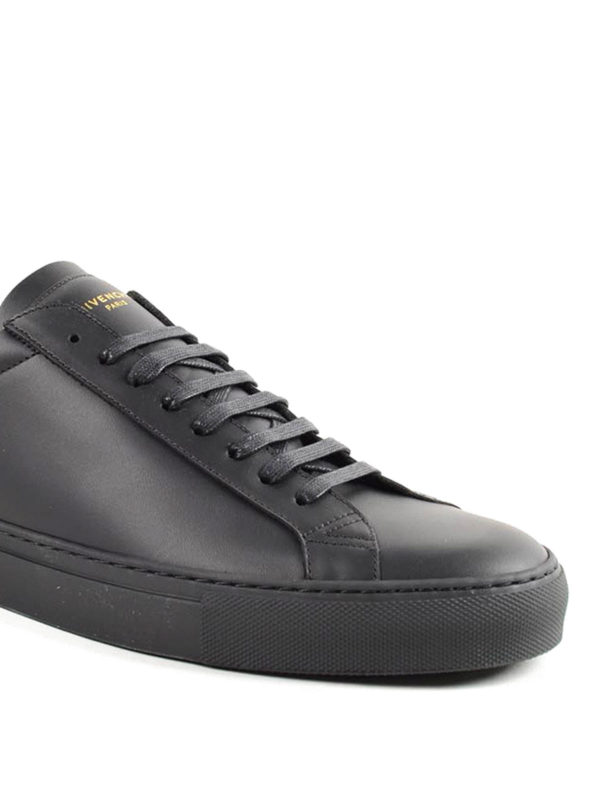 iKRIX GIVENCHY: trainers - Leather sneakers