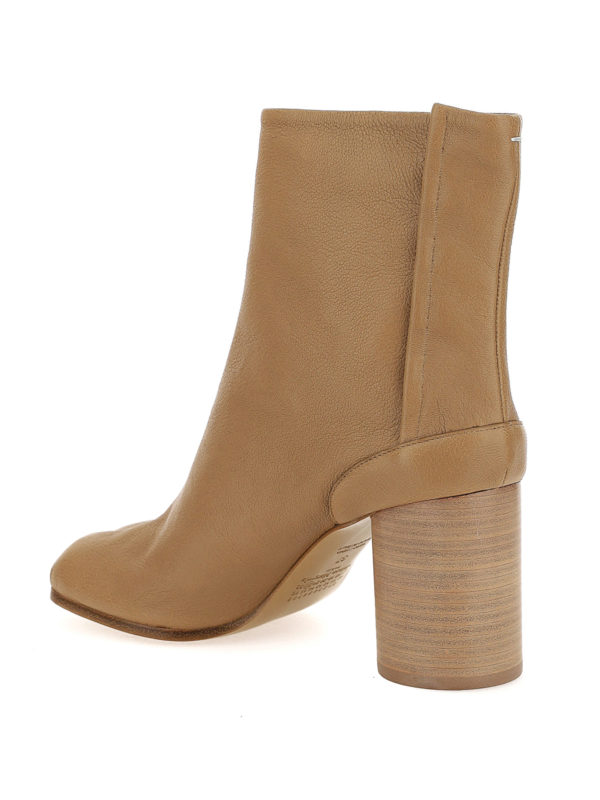 iKRIX Maison Margiela: Stiefeletten - Stiefeletten - Braun