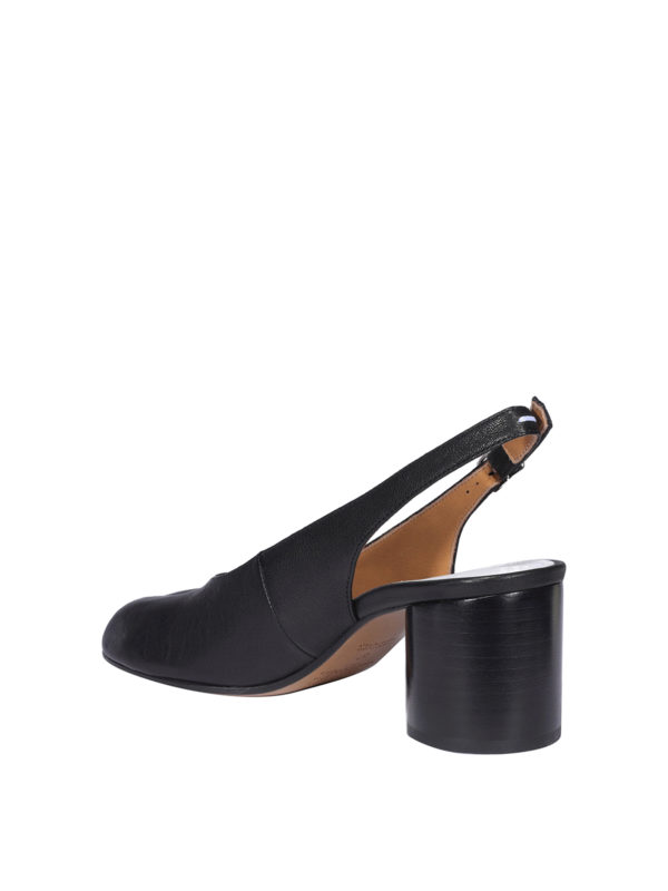iKRIX Maison Margiela: court shoes - Tabi slingback pumps