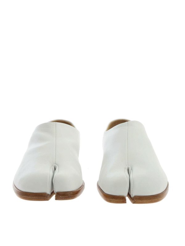 Flat shoes Maison Margiela - Tabi slip on in white