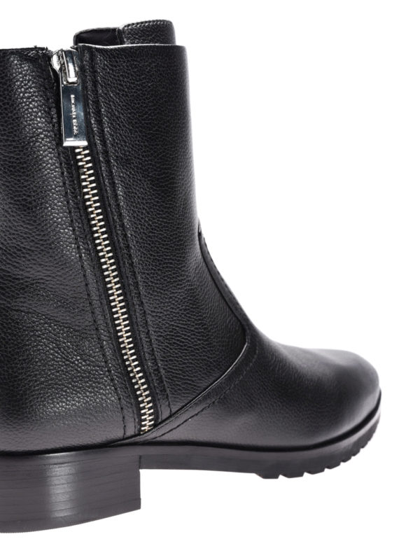 iKRIX MICHAEL KORS: ankle boots - Andi Flat black leather booties