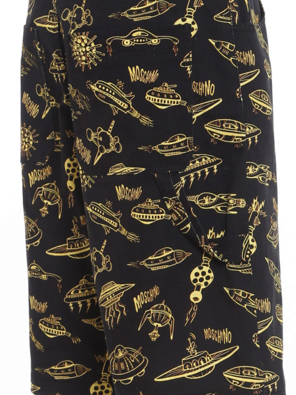 iKRIX MOSCHINO: Trousers Shorts - Spaceship print shirt