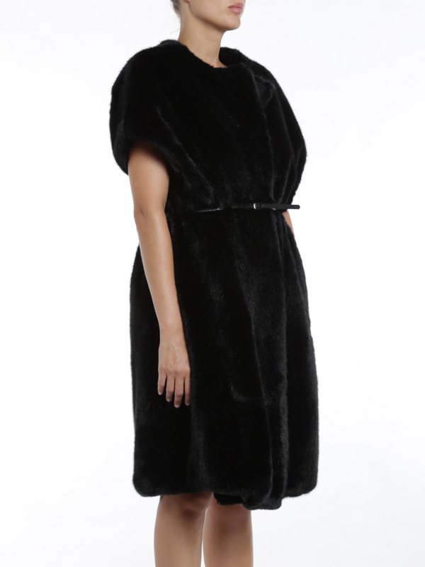 iKRIX N°21: Pellicce e montoni - Cappotto pelliccia manica corta