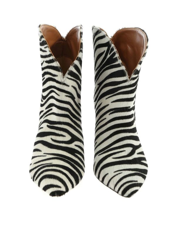 Attico hot sale zebra boots