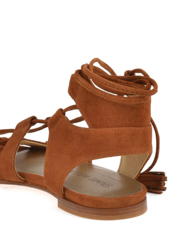 iKRIX Stuart Weitzman: sandals - Romanflat suede flat sandals