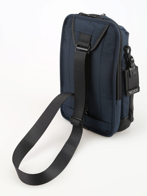 Tumi smith 2025 sling bag