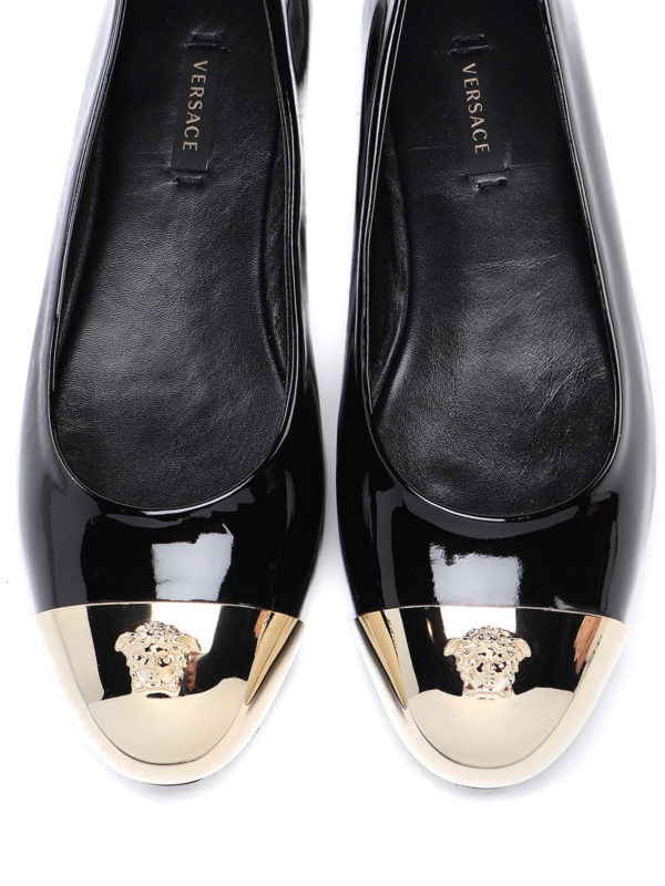 iKRIX VERSACE: フラットシューズ - フラットシューズ - Medusa