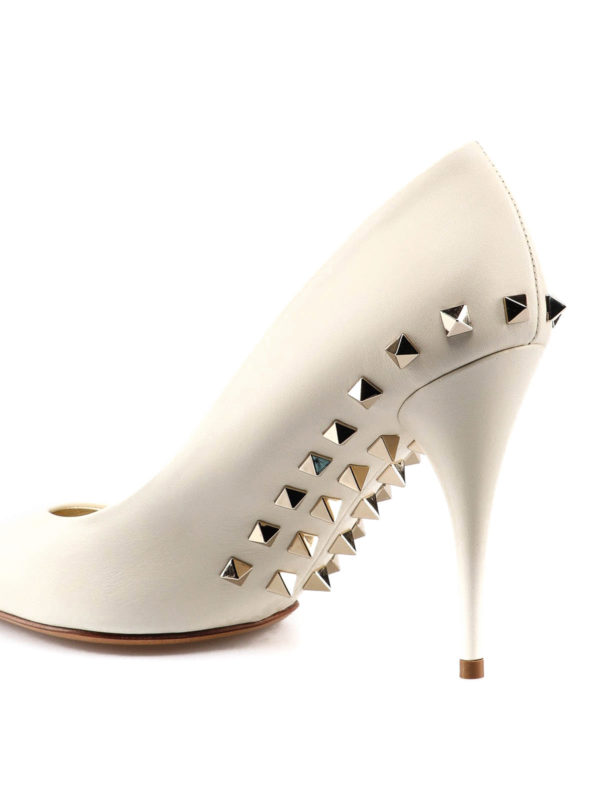 Jawstud pumps shop online: VALENTINO GARAVANI