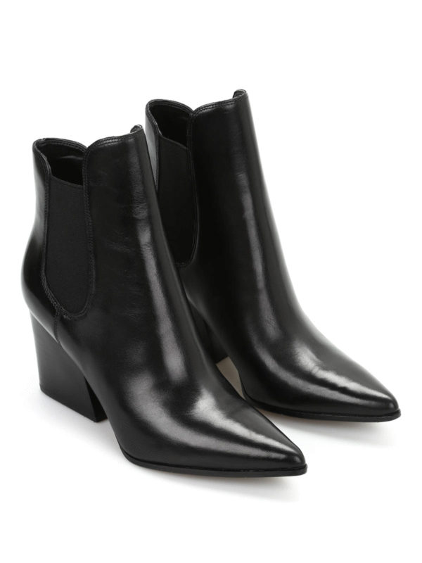 kendall kylie finley chelsea boot