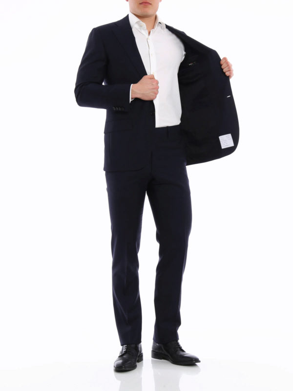 KITON: Elegante Anzüge online - Evo suit