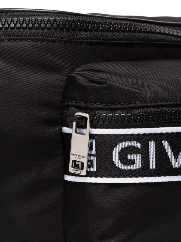 Bauchtasche - Schwarz shop online: GIVENCHY