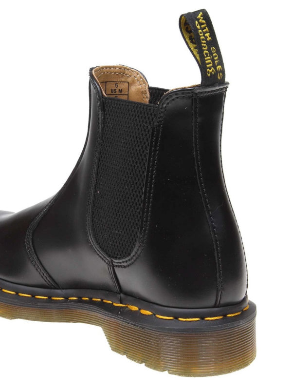 アンクルブーツ - 黒 shop online: DR. MARTENS