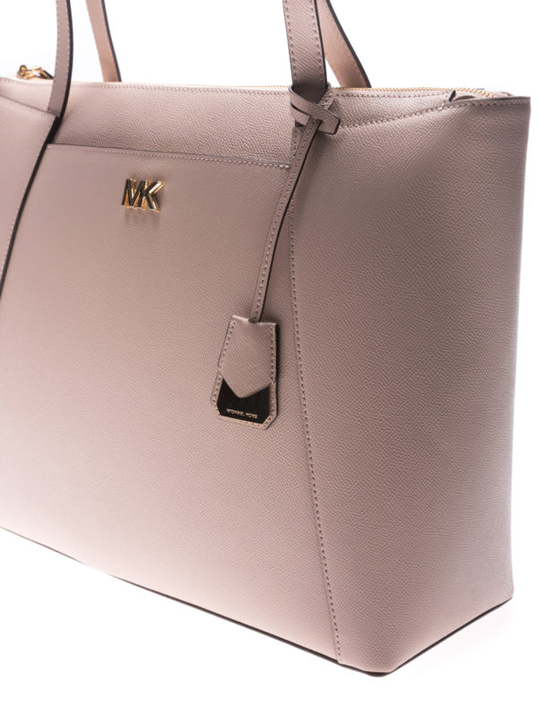 Michael kors maddie soft pink best sale